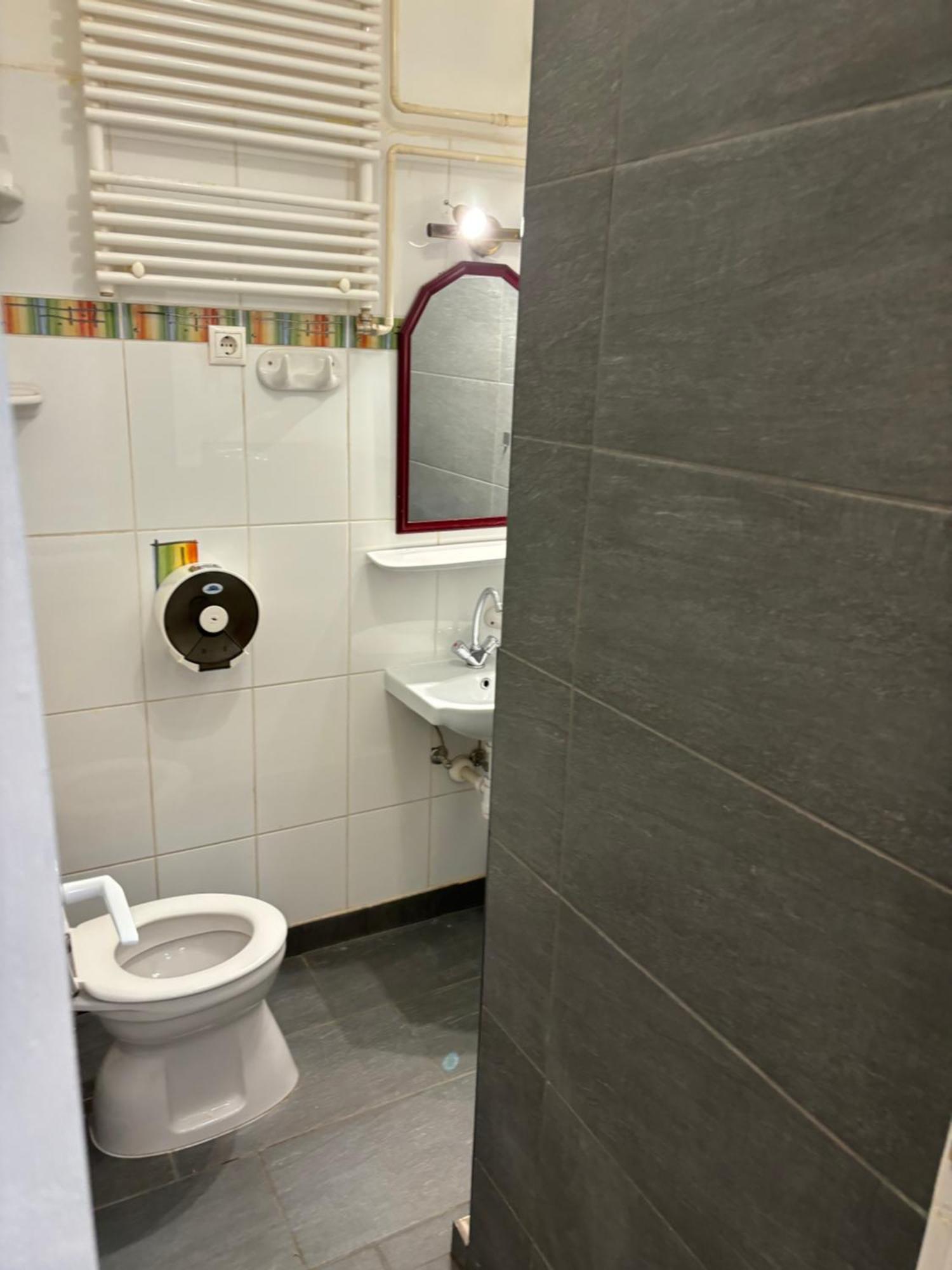 Centrum Wellness Hostel Debrecín Exteriér fotografie